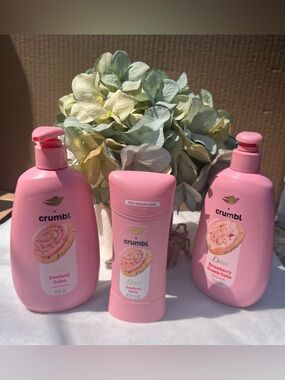 NEW Dove x Crumbl Limited Edition Bundle - Confetti Cake & Strawberry Crumb Cake